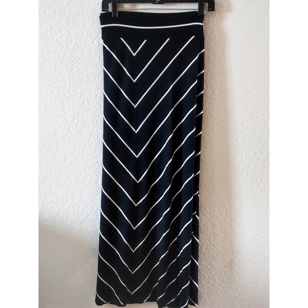 Ava & Viv Womens Casual long Skirt,‎ Chevron pattern, 2X, Soft, pullon weekend